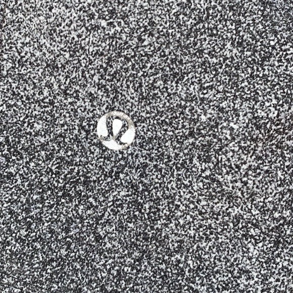 T.H.E Lululemon Men’s Athletic Shorts 9” - Picture 3 of 4